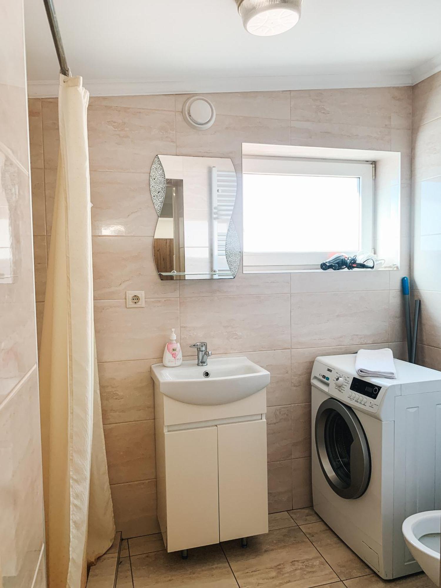 Apartments Domovik Korzo 무카체베 외부 사진